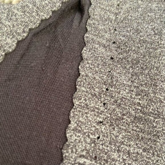 Lululemon Smooth Stride Crop Heathered Black / Black size 6 - Picture 11 of 12